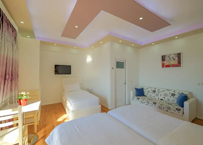 Hotel Iliria 4*