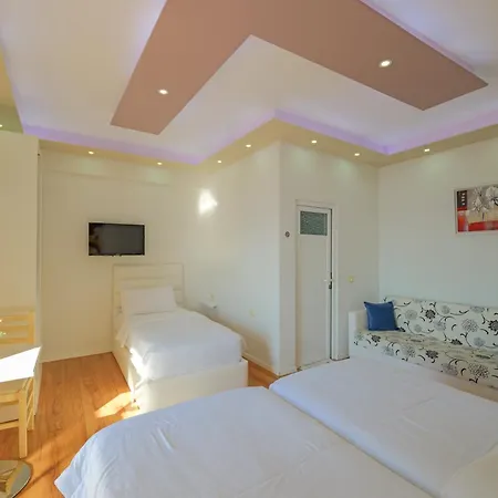 Hotel Iliria 4*