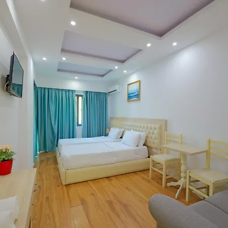 فندق Iliria ساراندا