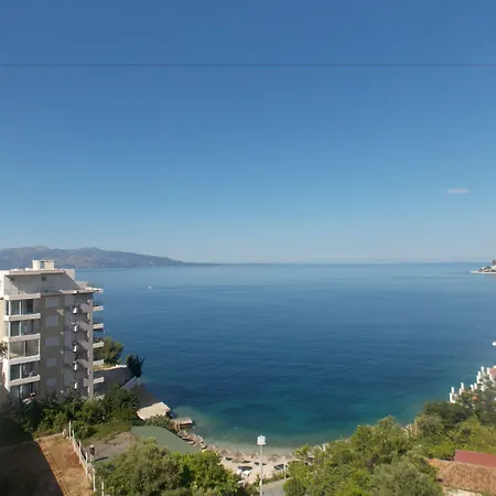 Iliria ساراندا